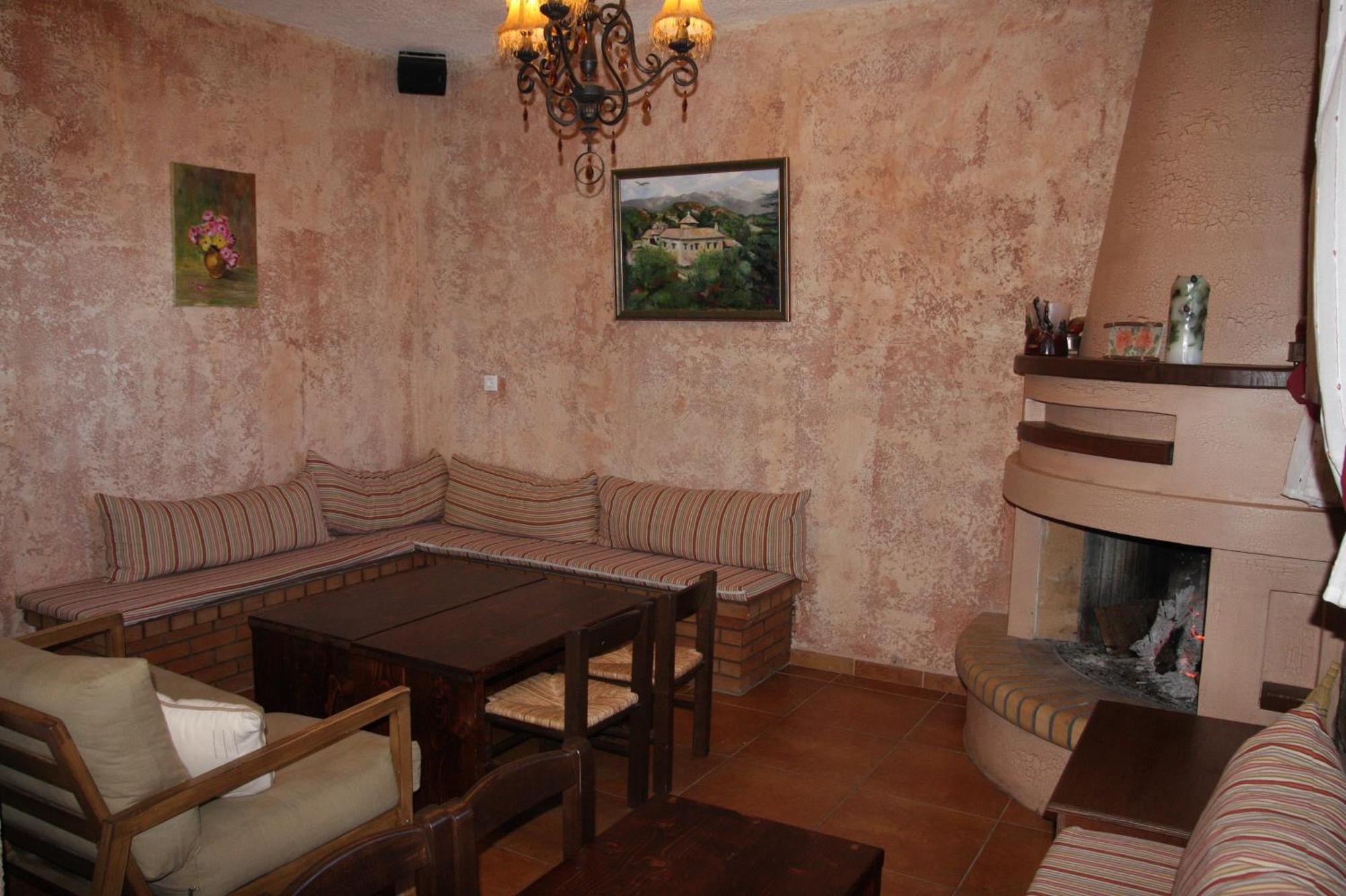 Faris Hotel Xirokampi Екстер'єр фото