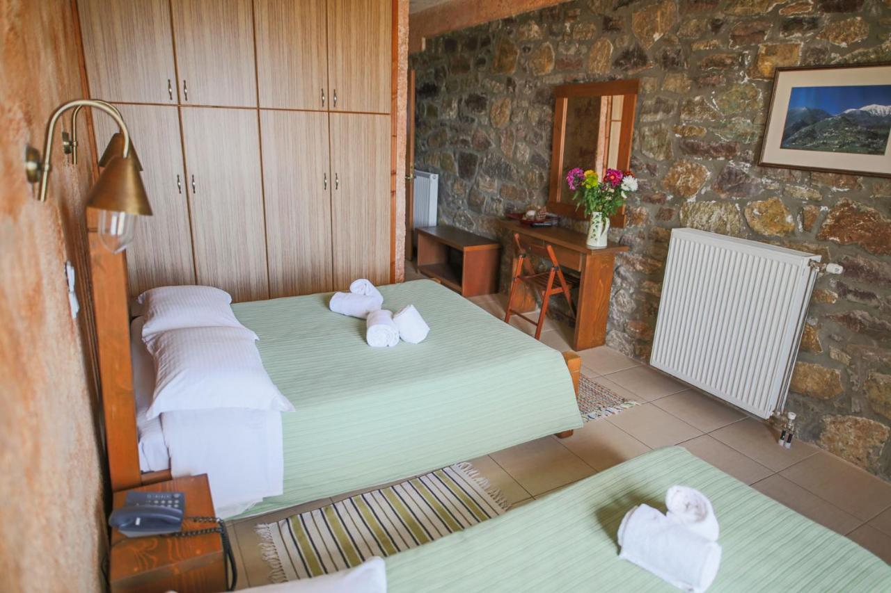 Faris Hotel Xirokampi Екстер'єр фото